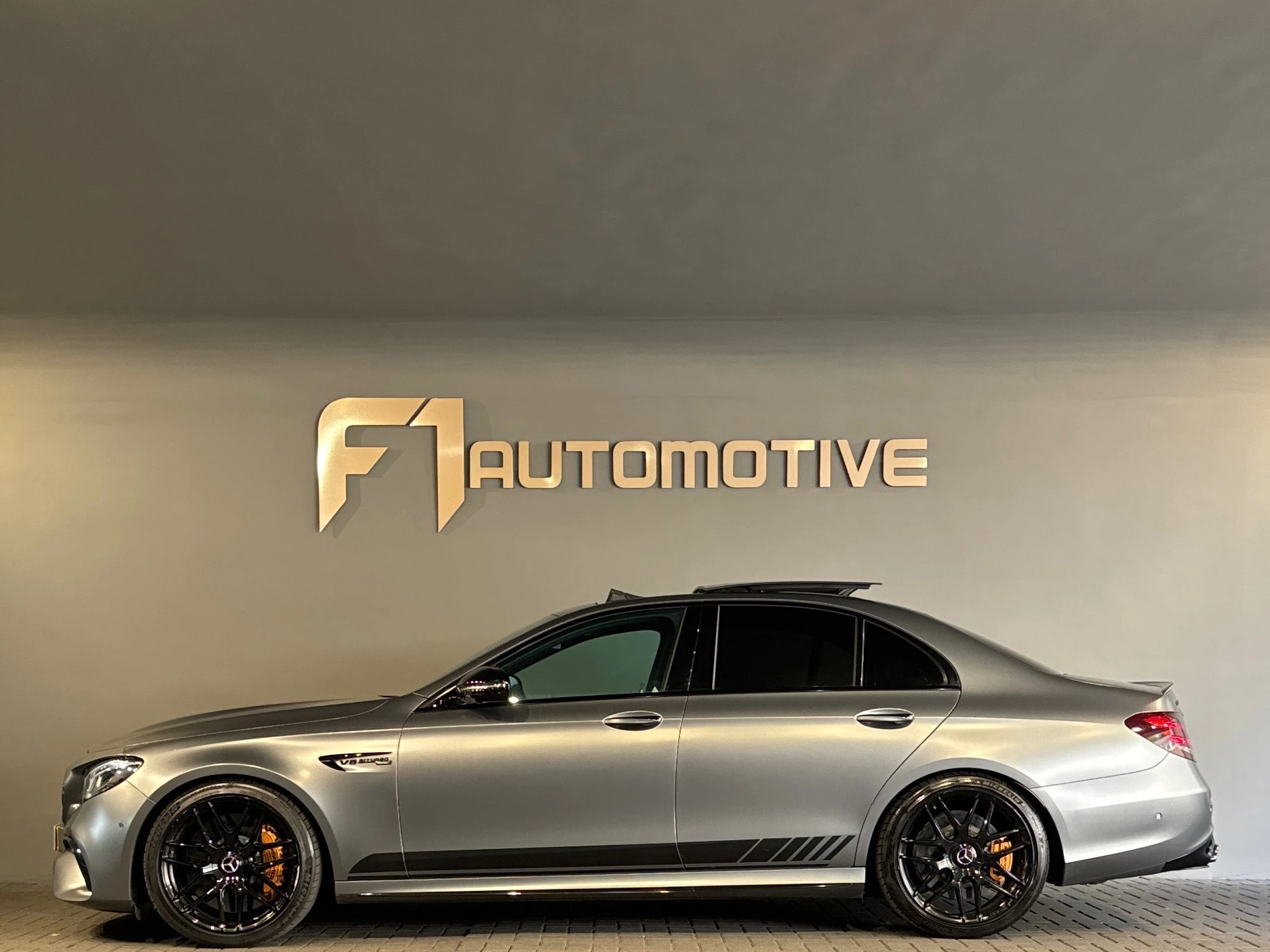 Hoofdafbeelding Mercedes-Benz E-Klasse
