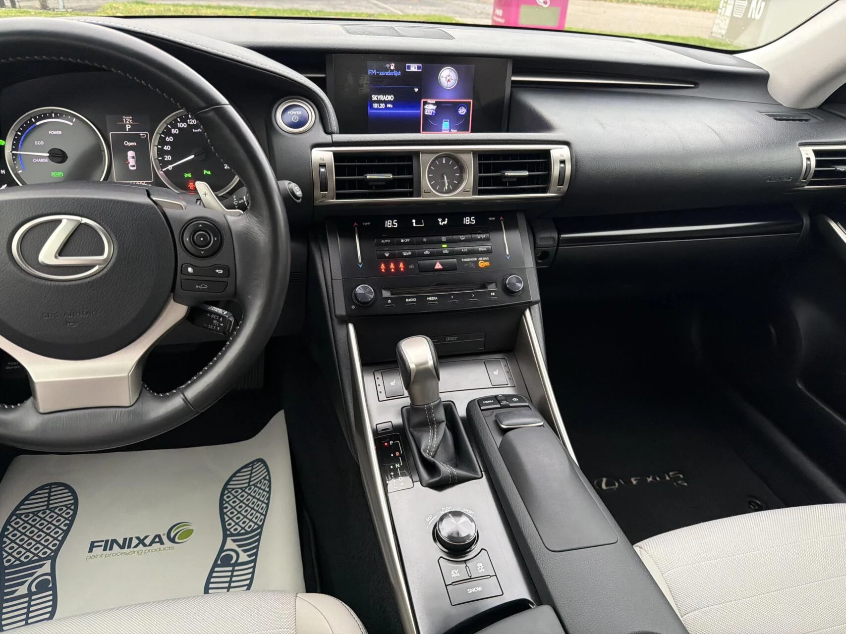 Hoofdafbeelding Lexus IS