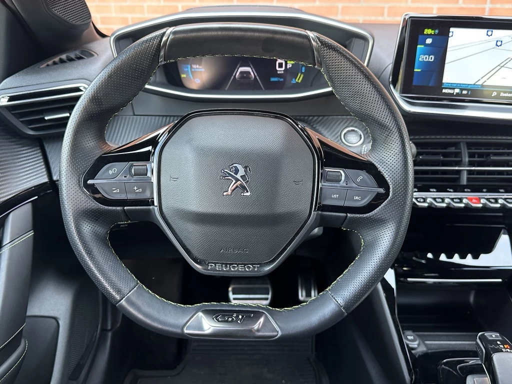 Hoofdafbeelding Peugeot e-208