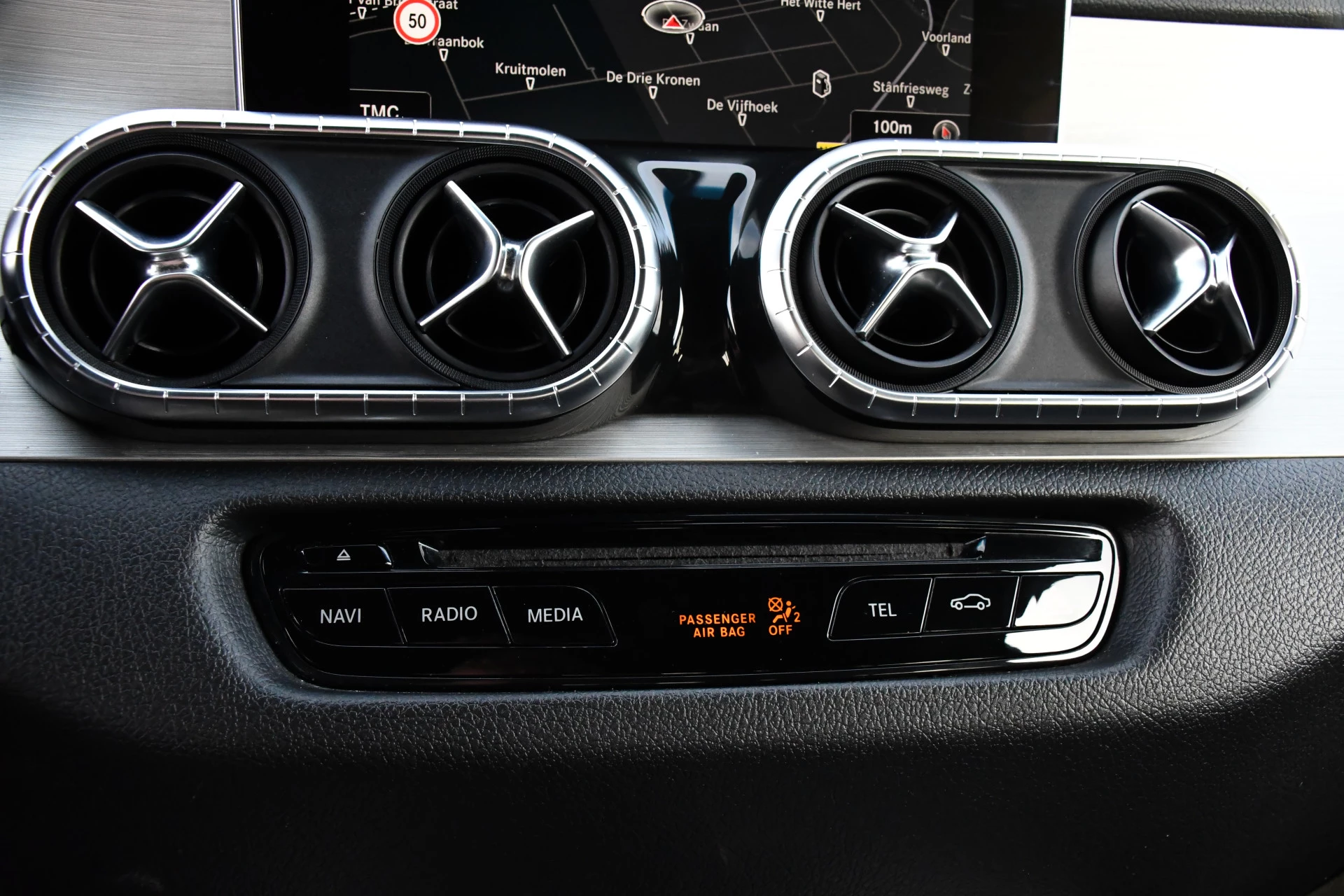 Hoofdafbeelding Mercedes-Benz X-Klasse