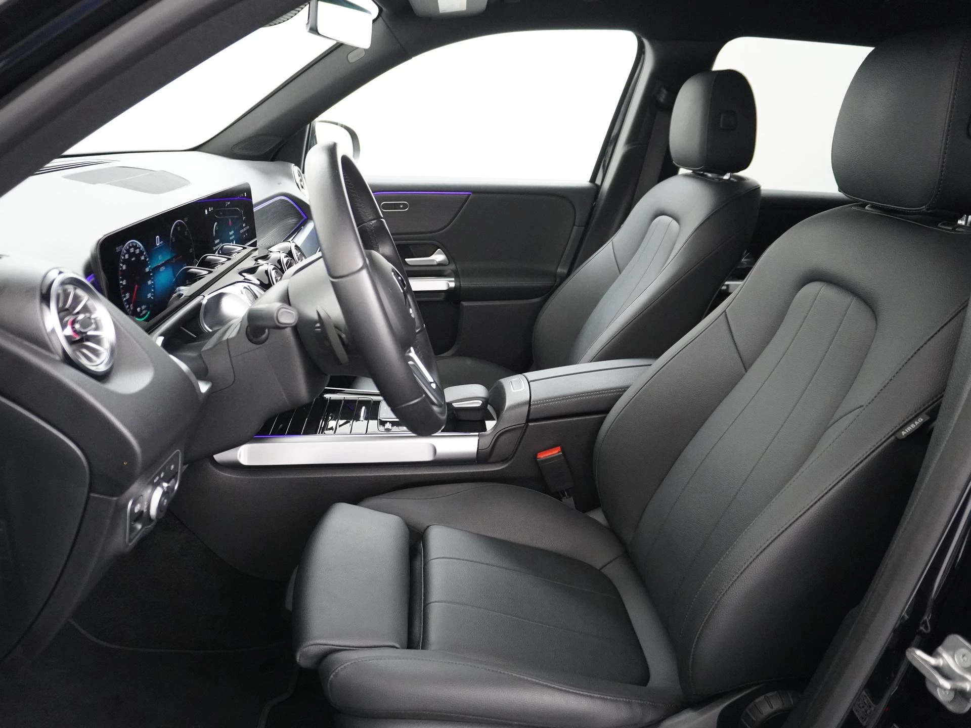 Hoofdafbeelding Mercedes-Benz EQB
