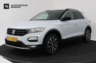 Volkswagen T-Roc 1.5 TSI Style Automaat (NAVIGATIE, PARKEERSENSOREN, CARPLAY, STUURBEDIENING)