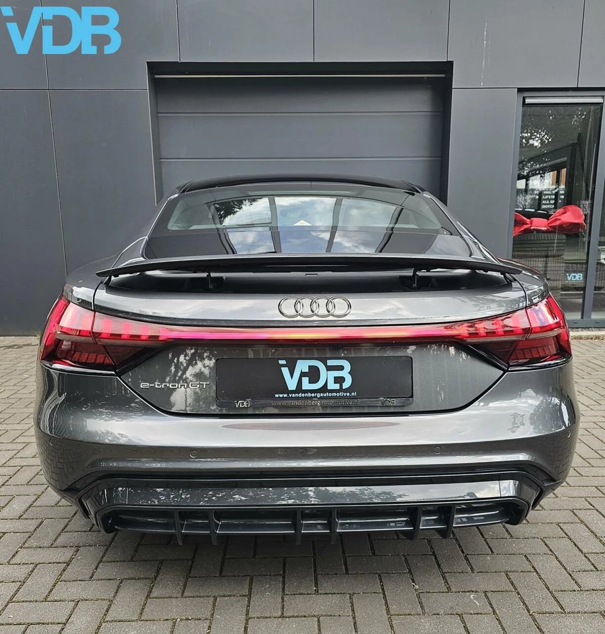 Hoofdafbeelding Audi e-tron GT