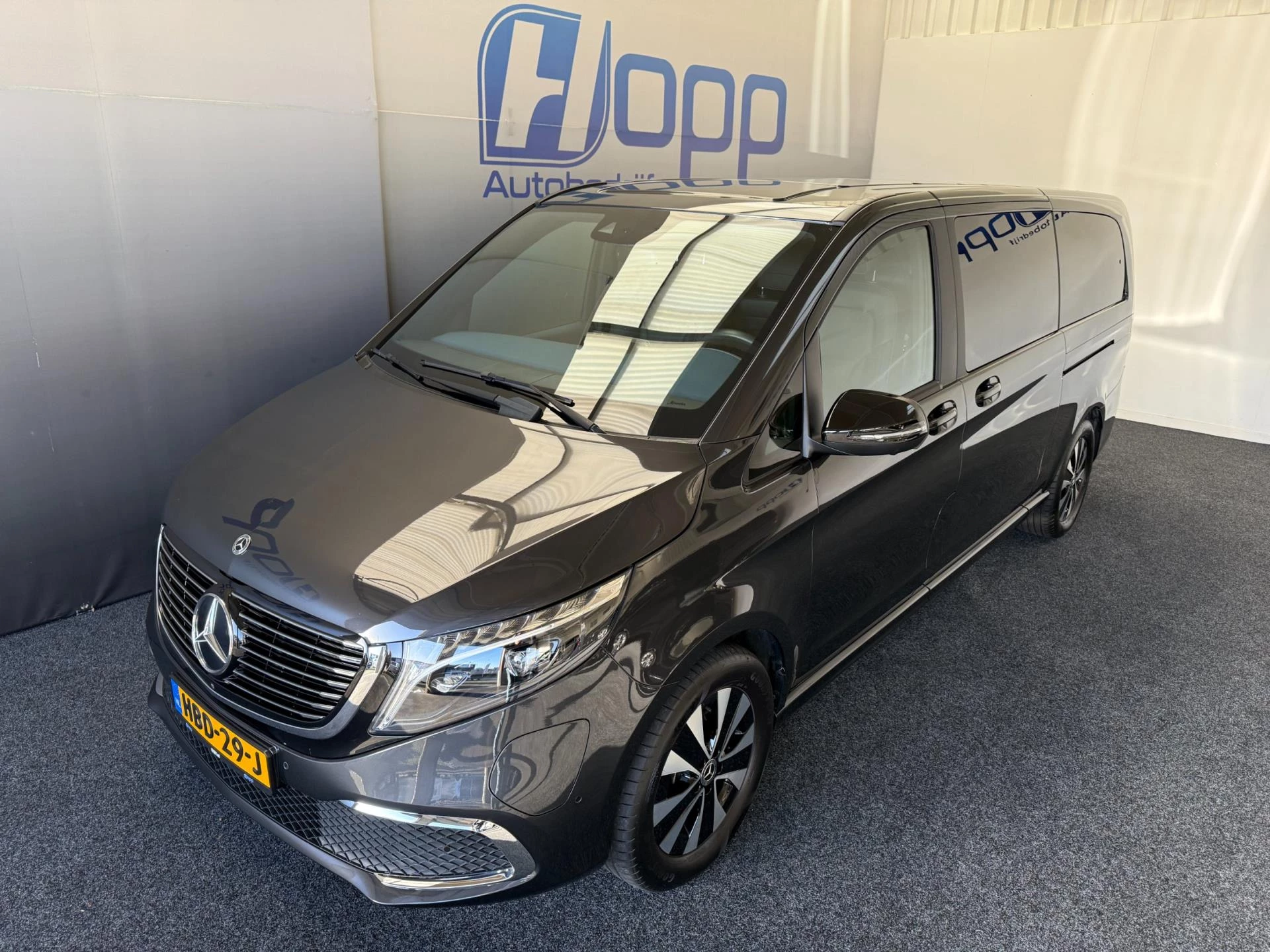 Hoofdafbeelding Mercedes-Benz EQV