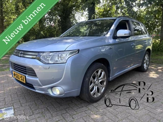Mitsubishi Outlander 2.0 PHEV Instyle CAMERA NAVI AIRCO TREK