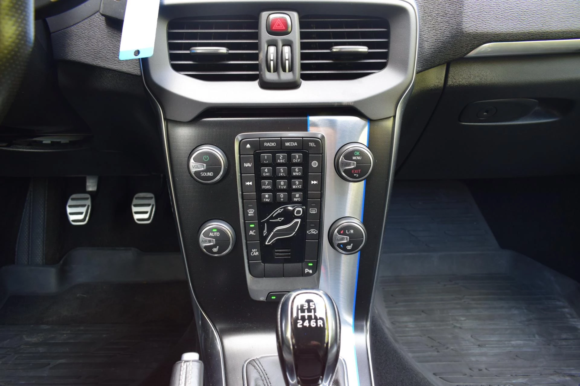Hoofdafbeelding Volvo V40