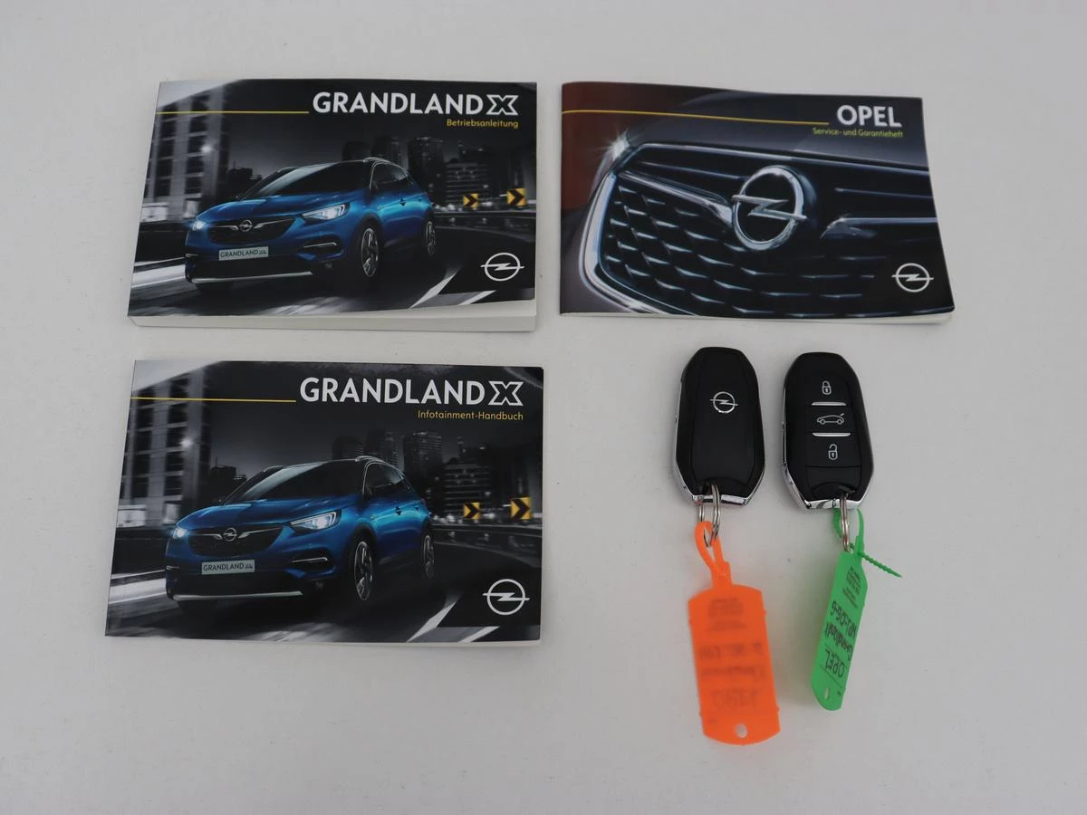 Hoofdafbeelding Opel Grandland X