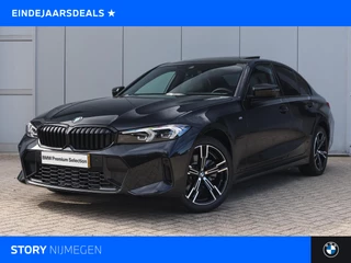 BMW 3 Serie 330e M Sport Automaat / Schuif-kanteldak / Trekhaak / Sportstoelen / Achteruitrijcamera / Parking Assistant / Stoelverwarming / Comfort Access