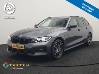 BMW 3 Serie Touring 330e xDrive PHEV 292pk Dealer O.H. | Camera | Lederen Sportstoelen Verwarmd | Apple Carplay | Blis | Hifi Audio | Navigatie | DAB | Virtual | 18'' L.M | Cruise Control | Plug In Hybrid |