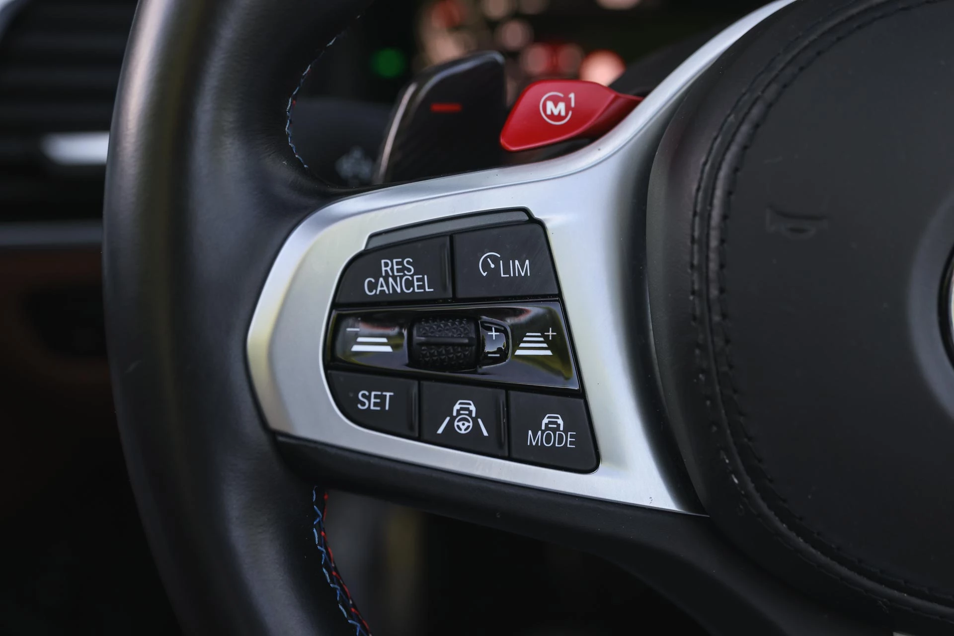 Hoofdafbeelding BMW M8