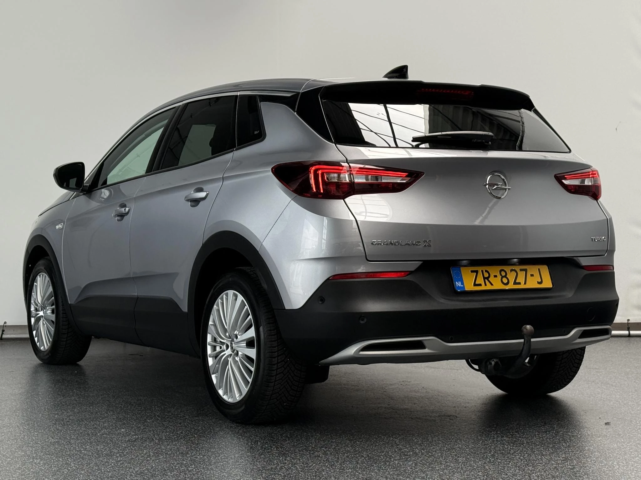 Hoofdafbeelding Opel Grandland X