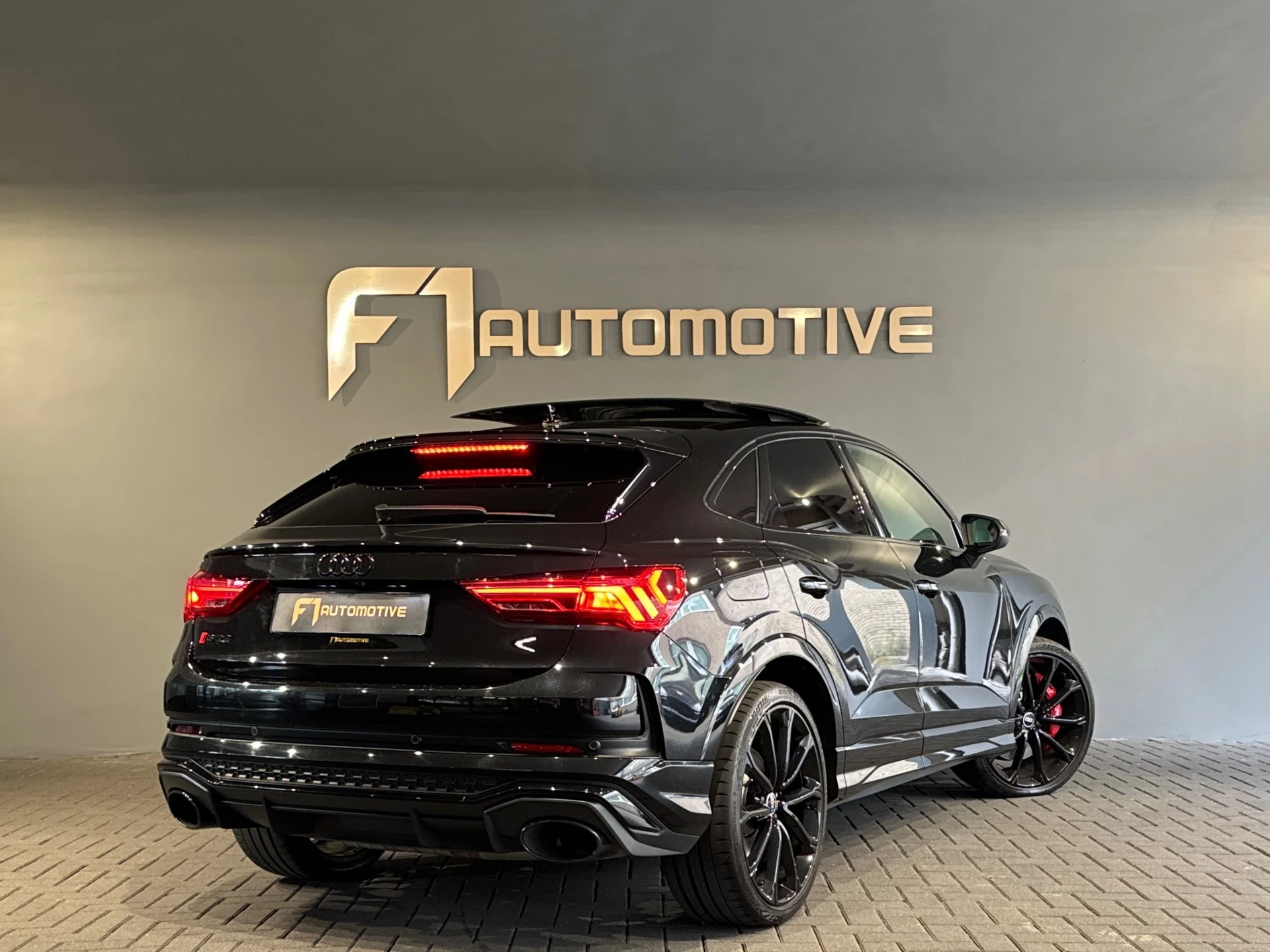 Hoofdafbeelding Audi RSQ3
