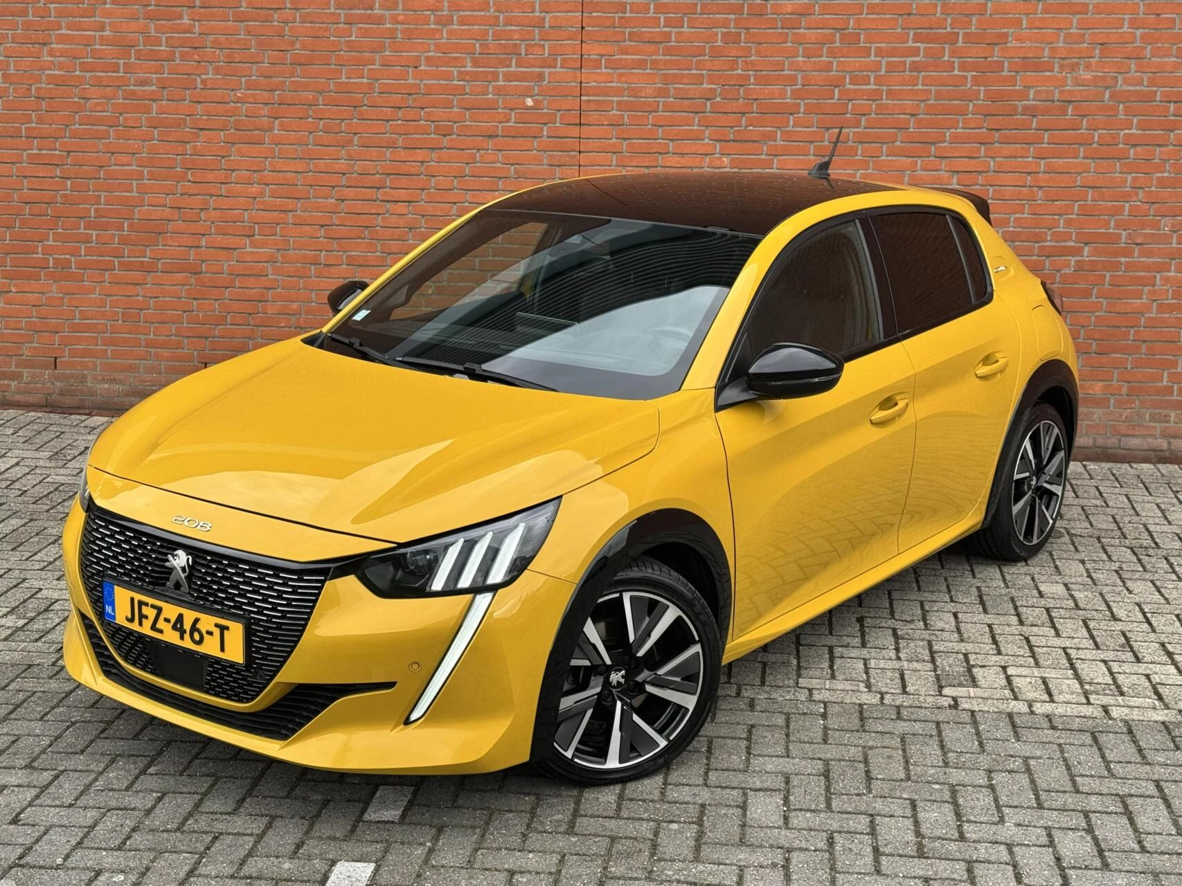 Hoofdafbeelding Peugeot 208