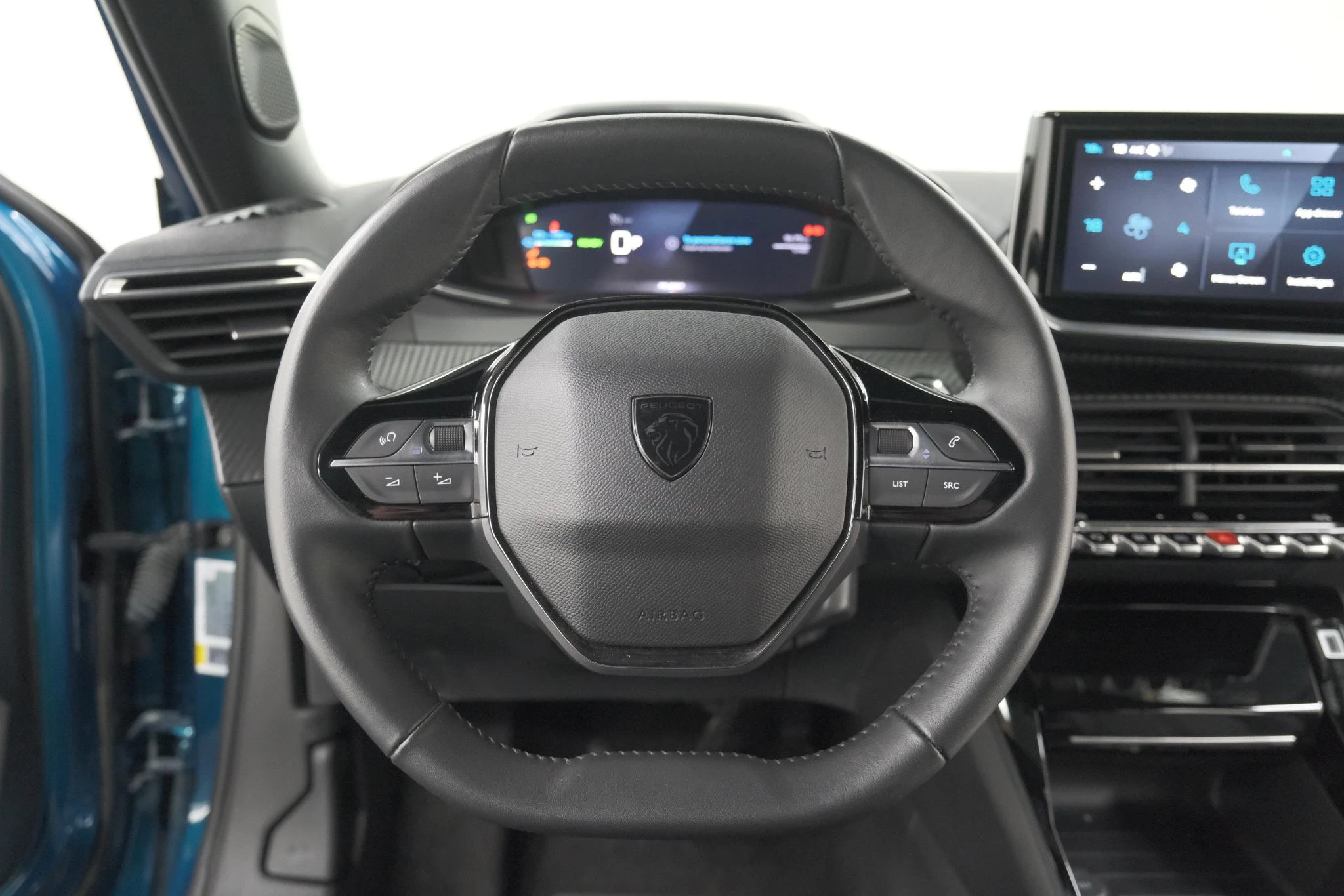 Hoofdafbeelding Peugeot e-2008