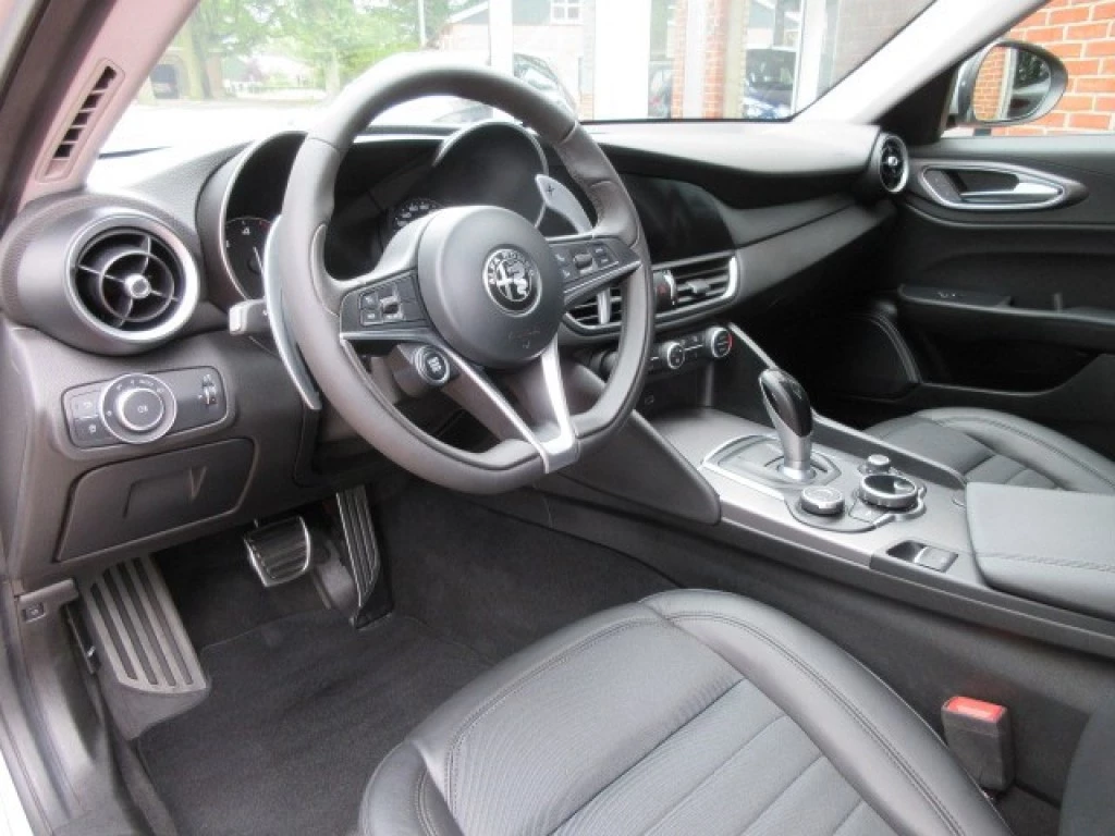 Hoofdafbeelding Alfa Romeo Giulia