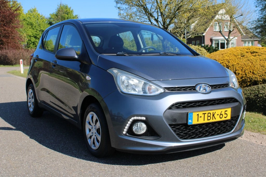 Hoofdafbeelding Hyundai i10