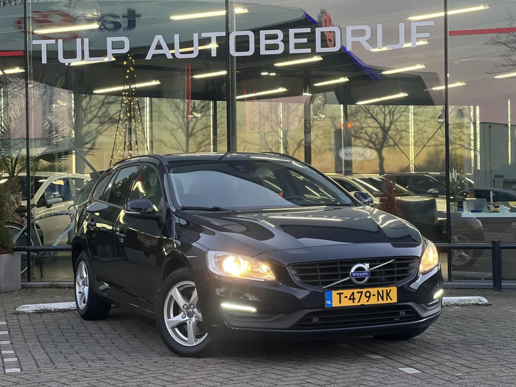 Hoofdafbeelding Volvo V60