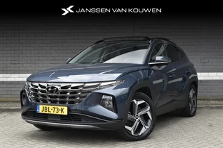 Hoofdafbeelding Hyundai Tucson Hyundai Tucson 1.6 T-GDI PHEV Premium Sky 4WD / Panoramadak / Leder / Stoelverwarming & Ventilatie