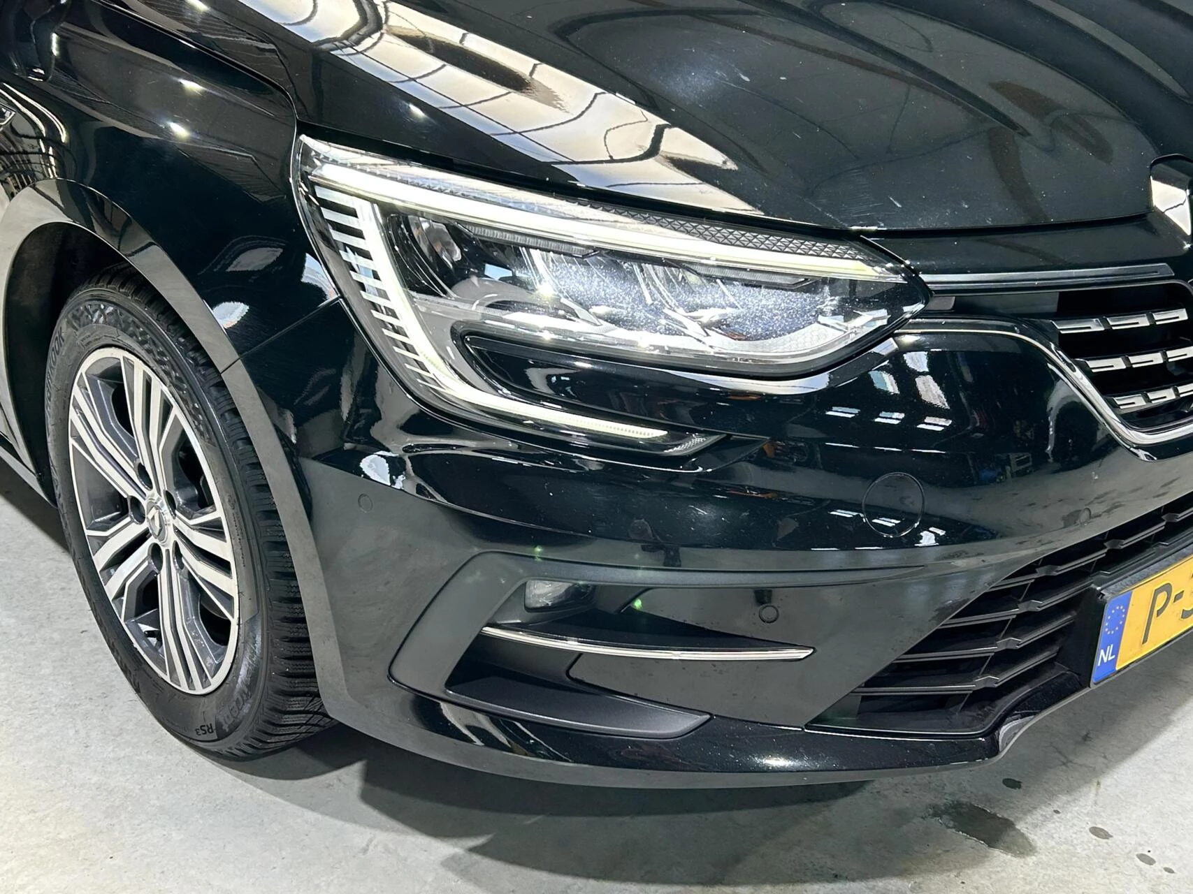 Hoofdafbeelding Renault Megane E-Tech