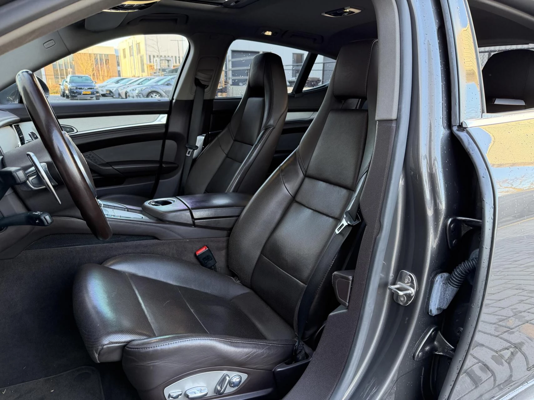 Hoofdafbeelding Porsche Panamera