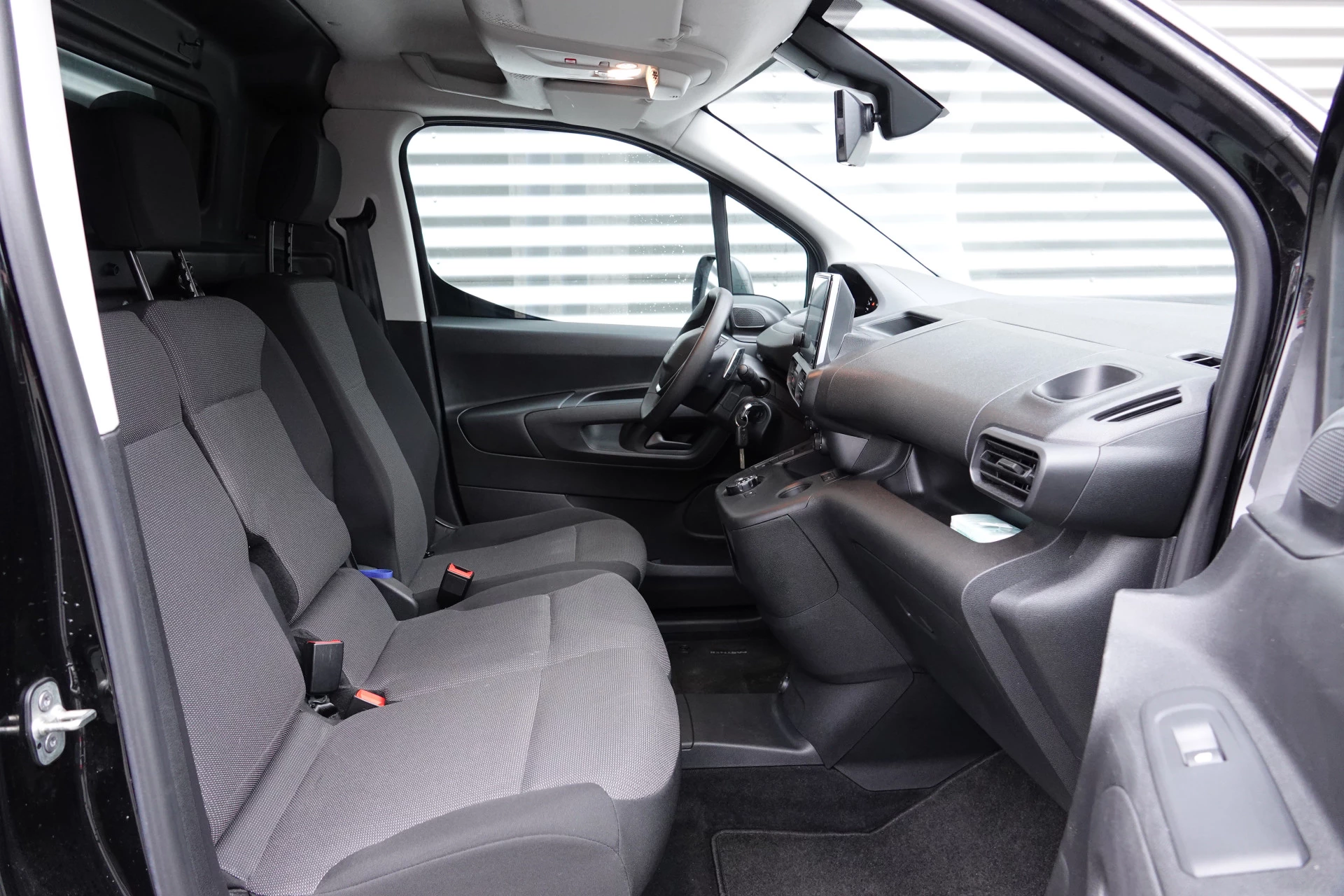 Hoofdafbeelding Peugeot Partner