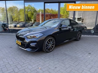 BMW 2 Serie 220I M-Sport,LED,Schaalstoel,Lane Ass.,Carplay,Stoelverw,Camera,