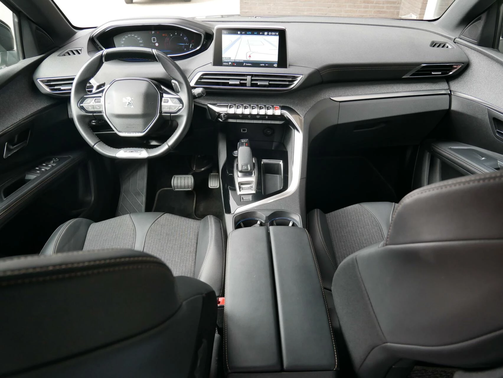 Hoofdafbeelding Peugeot 5008