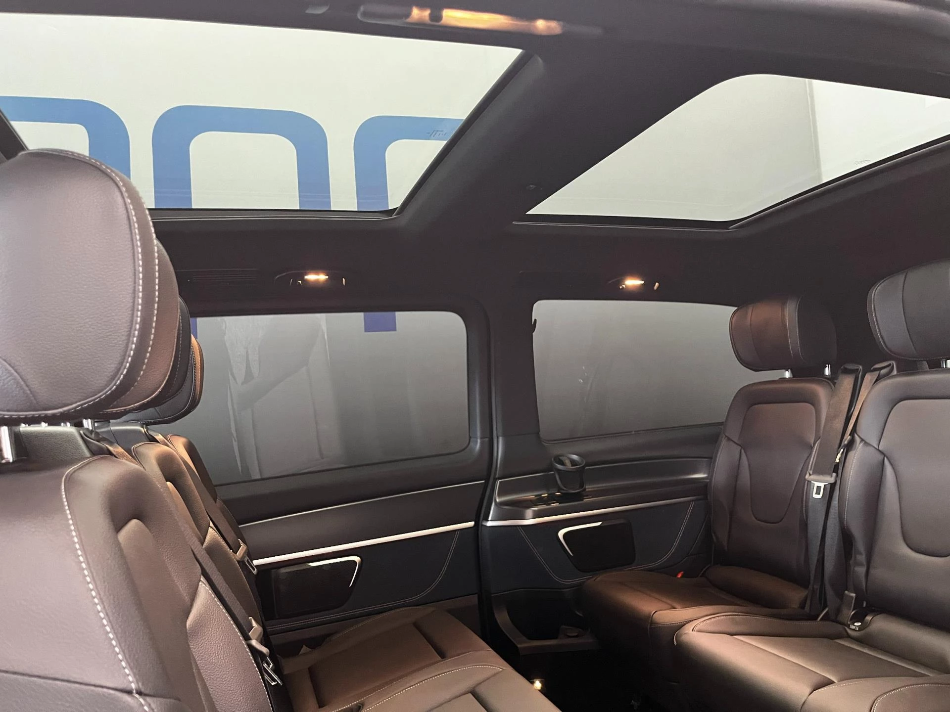 Hoofdafbeelding Mercedes-Benz EQV