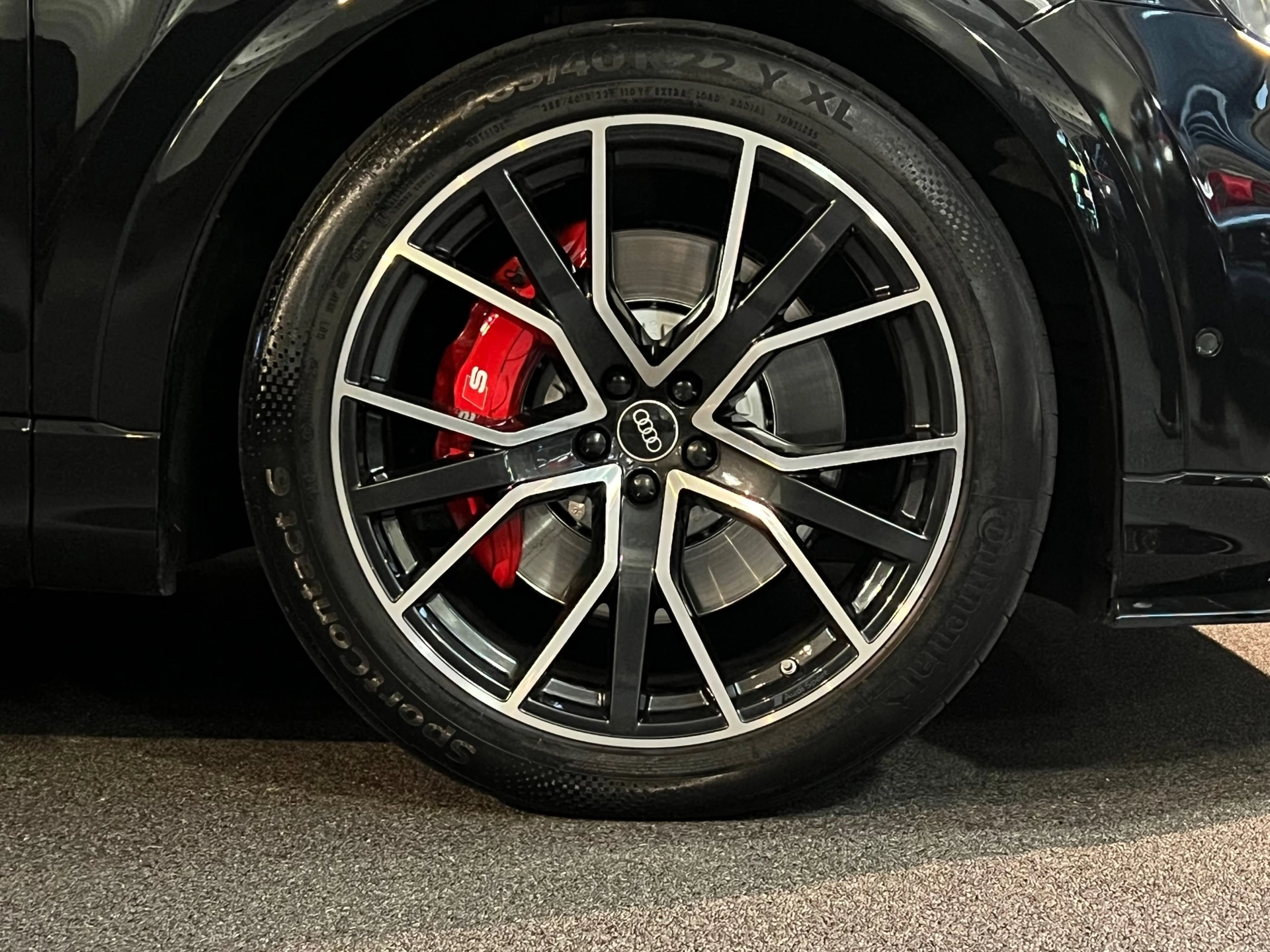 Hoofdafbeelding Audi Q8