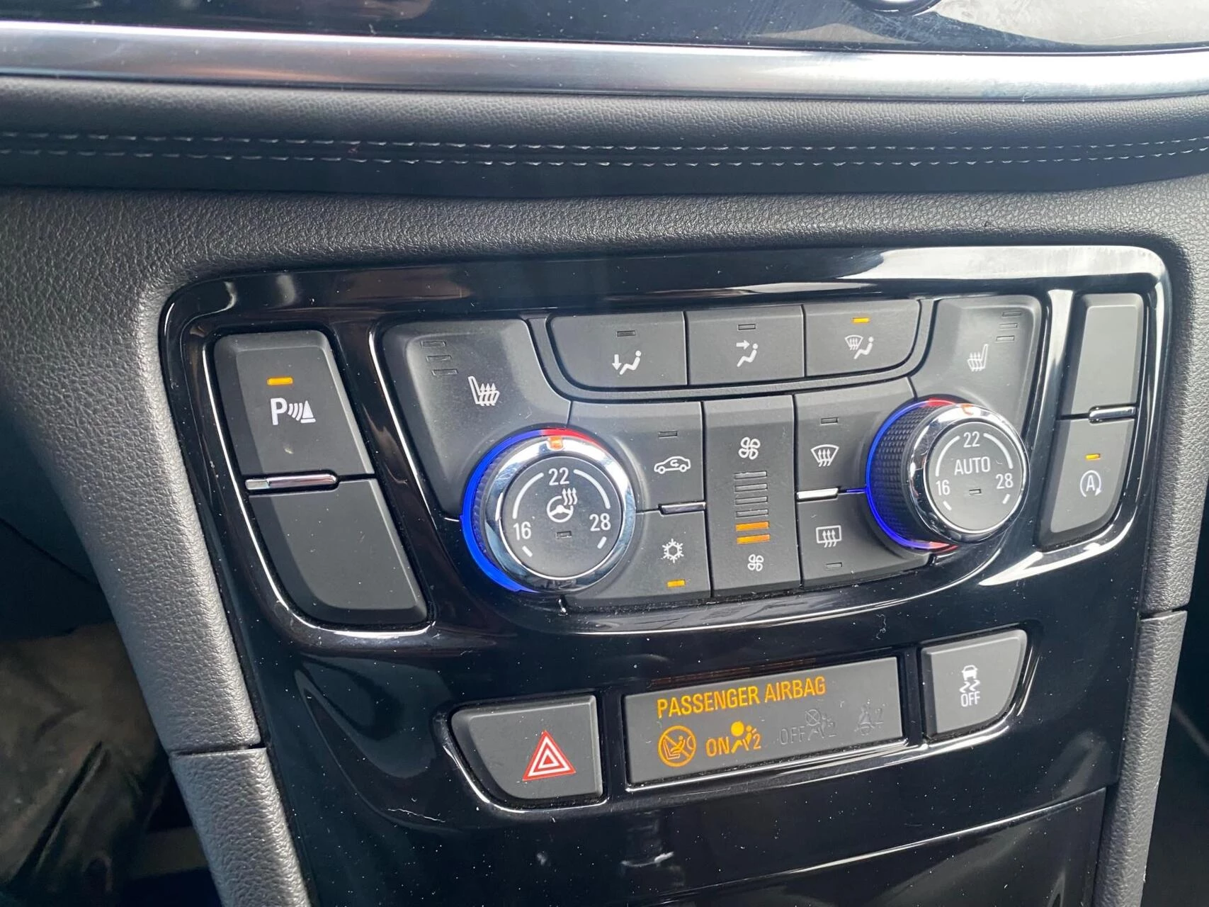 Hoofdafbeelding Opel Mokka X