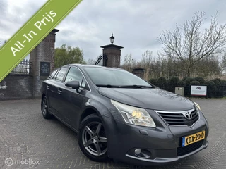 Hoofdafbeelding Toyota Avensis ✅Toyota Avensis Wagon 2.0 VVTi Business 153pk! Trekhaak