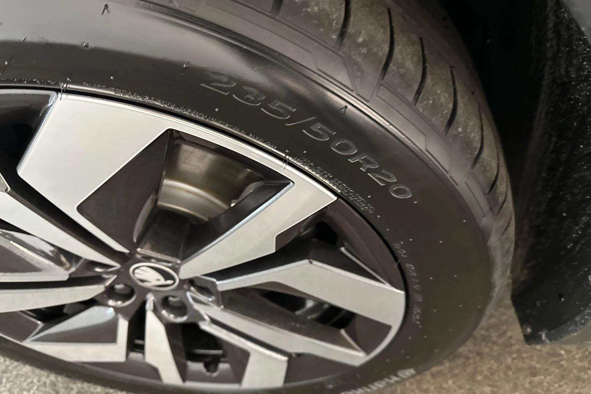 Hoofdafbeelding Škoda Elroq