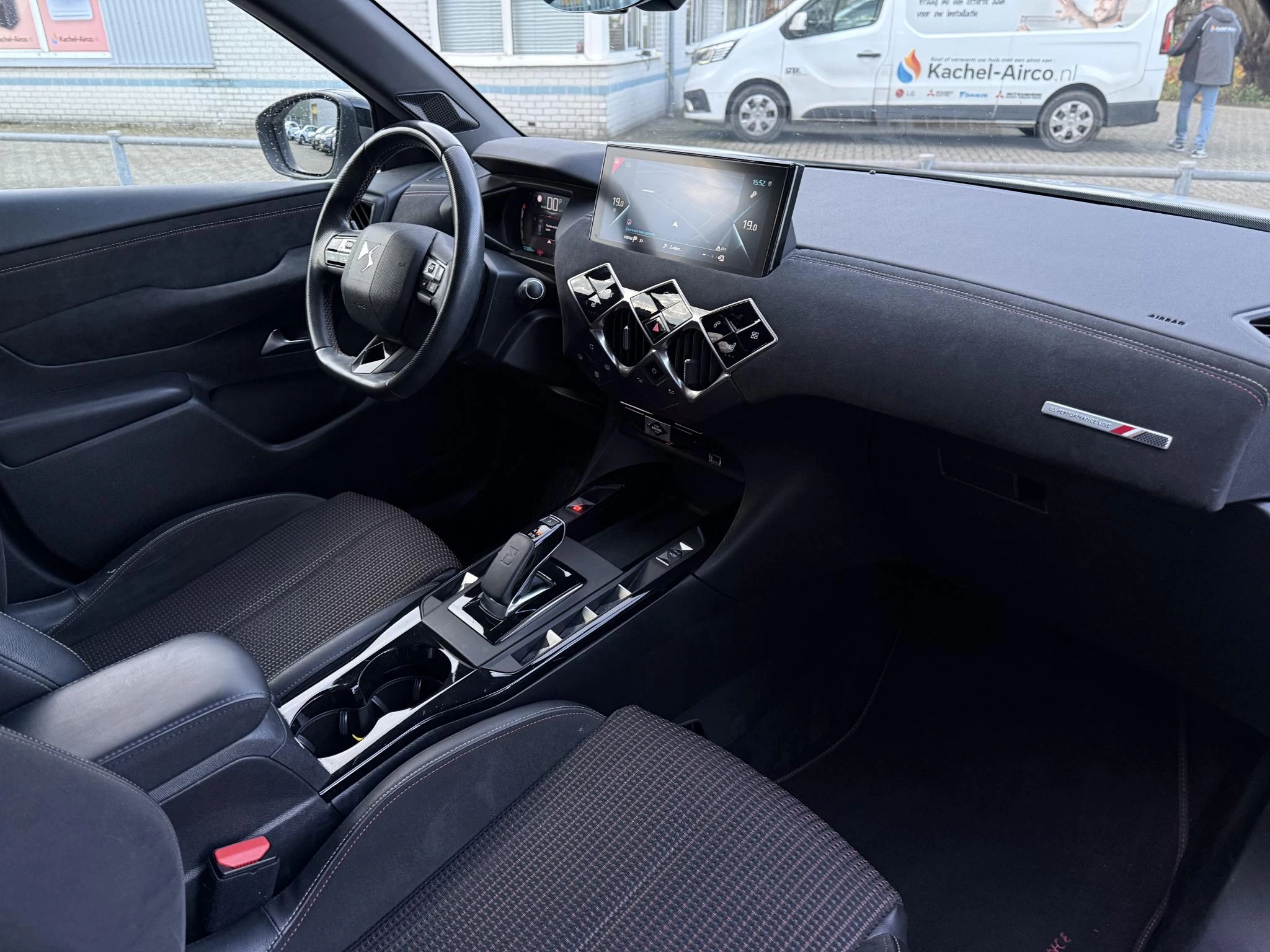 Hoofdafbeelding DS DS 3