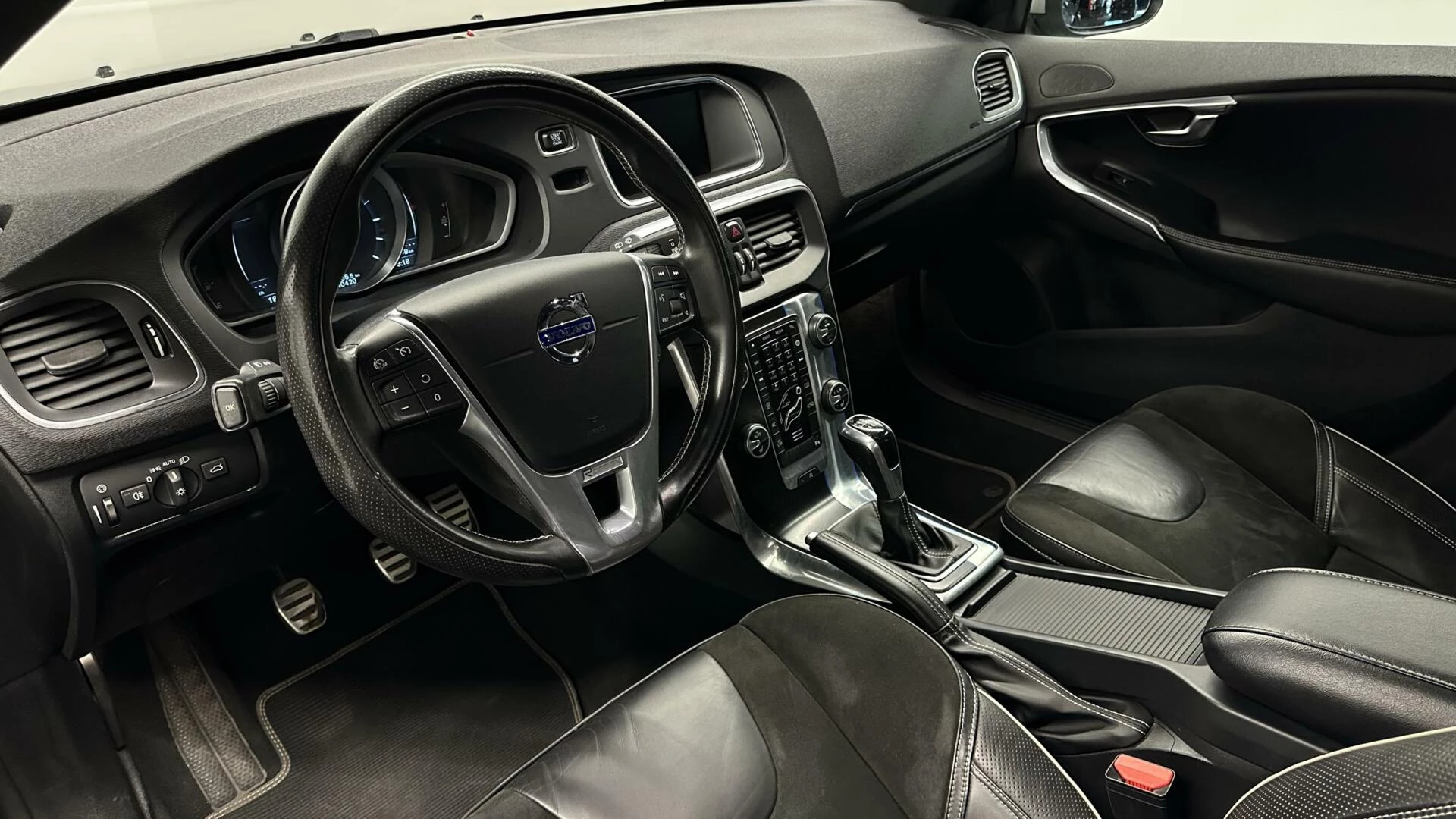 Hoofdafbeelding Volvo V40