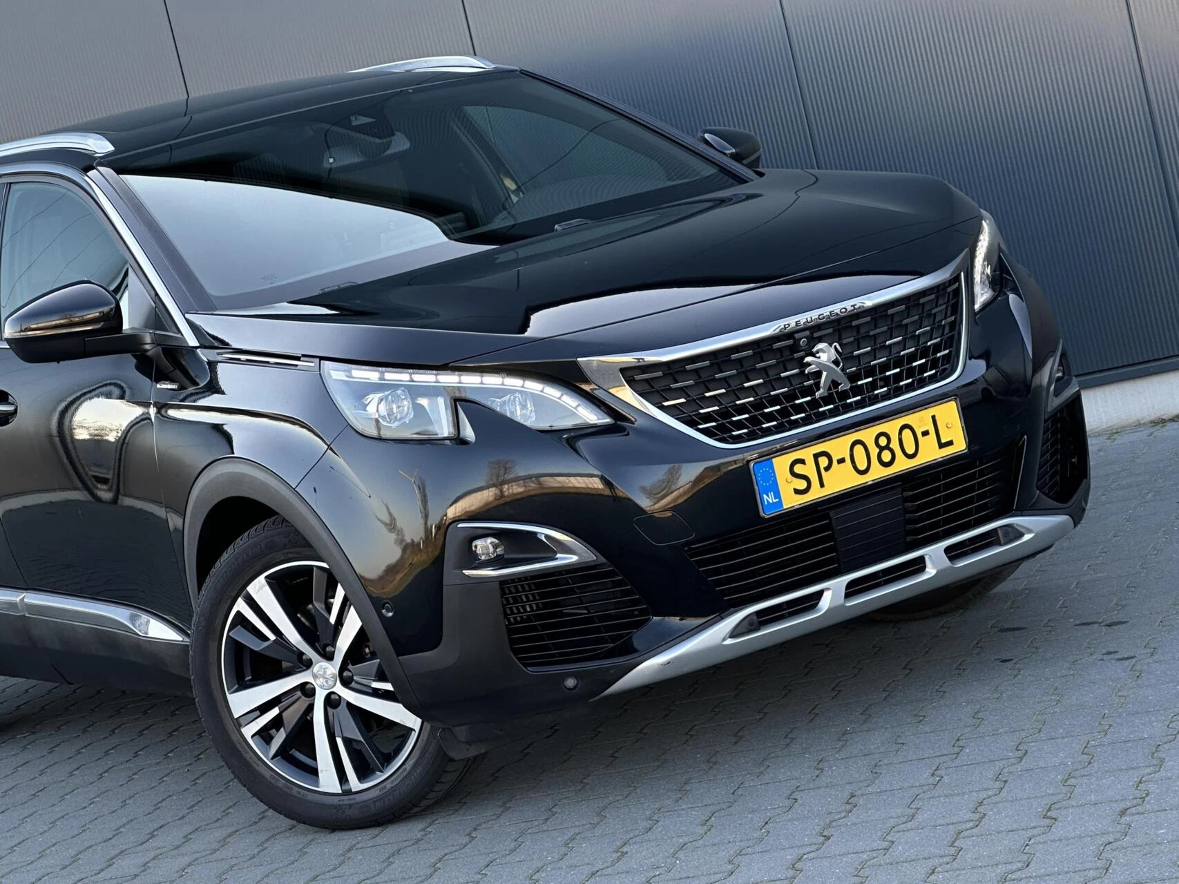 Hoofdafbeelding Peugeot 5008