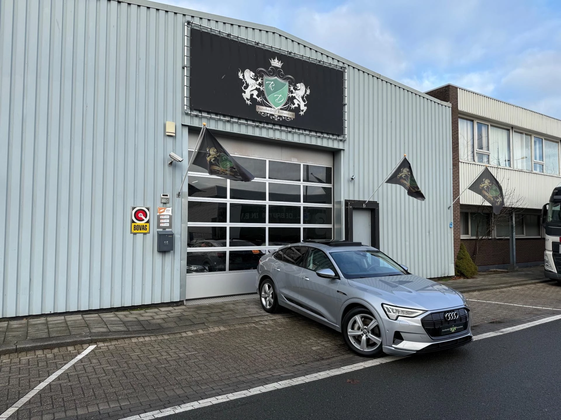 Hoofdafbeelding Audi e-tron