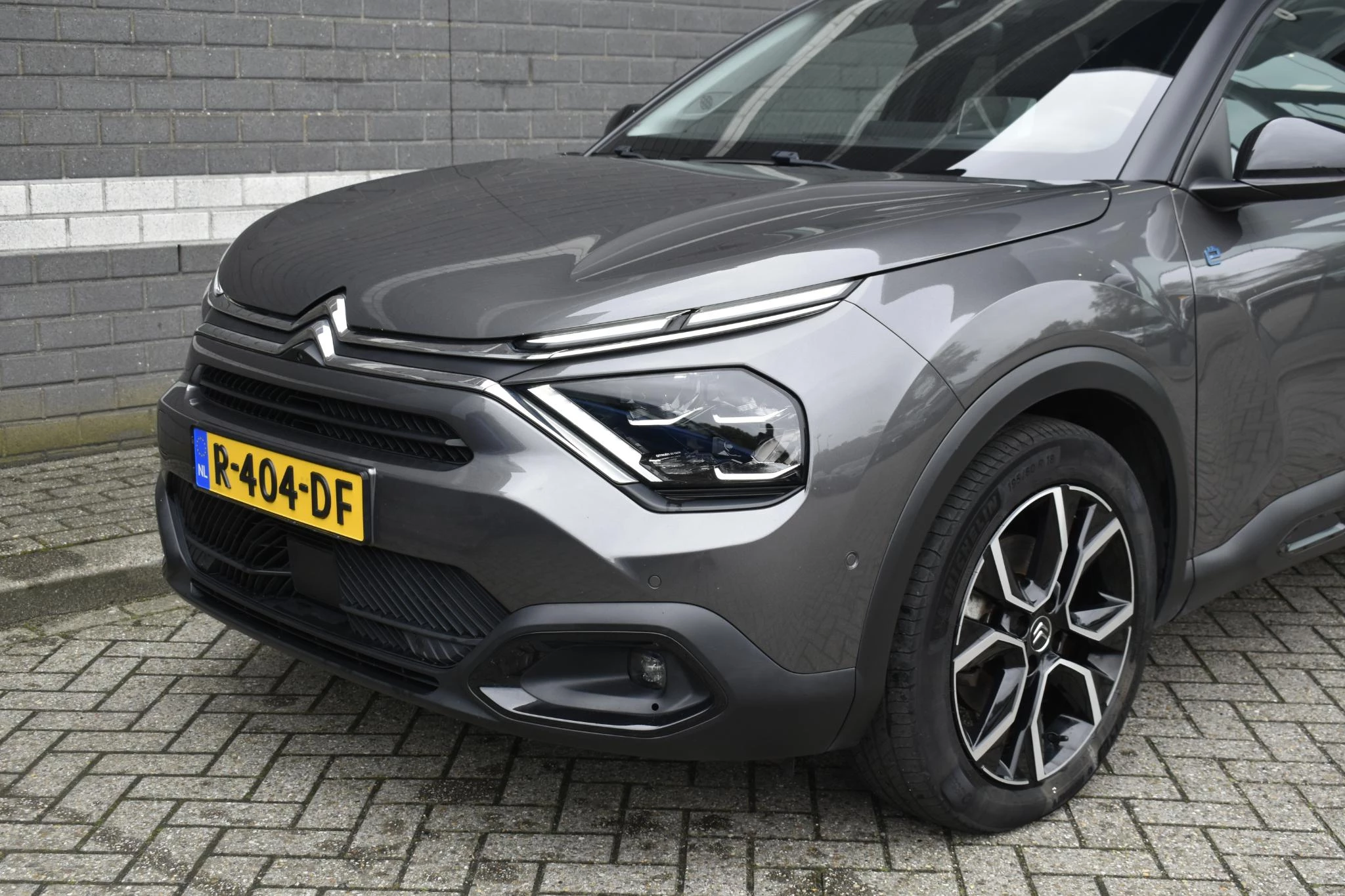 Hoofdafbeelding Citroën ë-C4