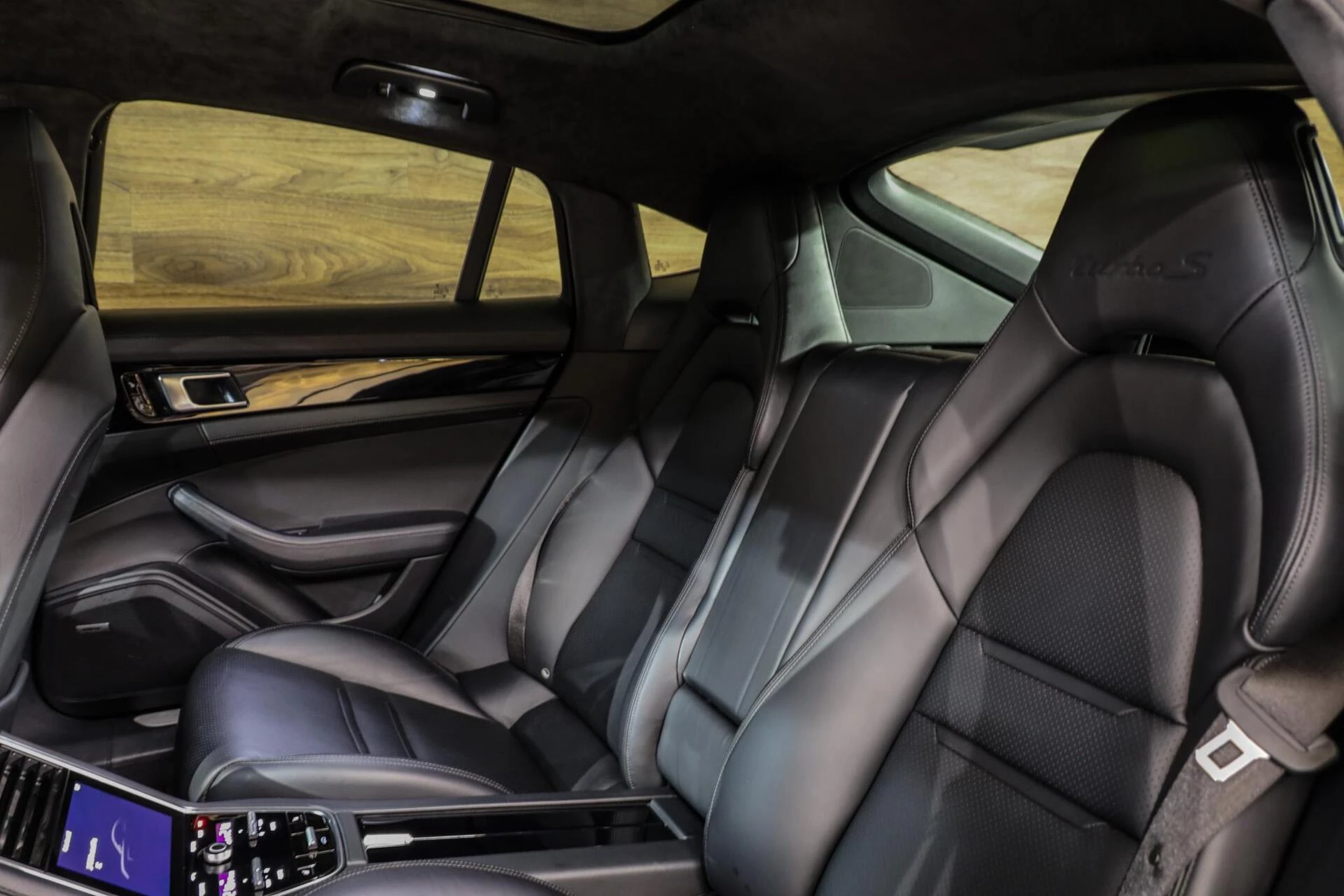 Hoofdafbeelding Porsche Panamera