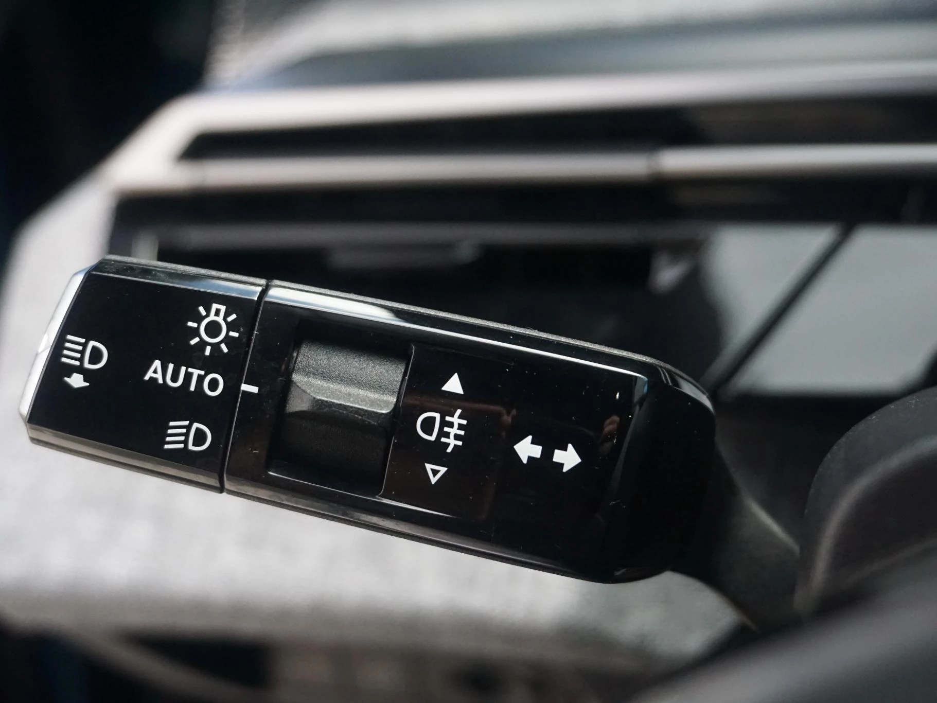 Hoofdafbeelding Peugeot e-3008