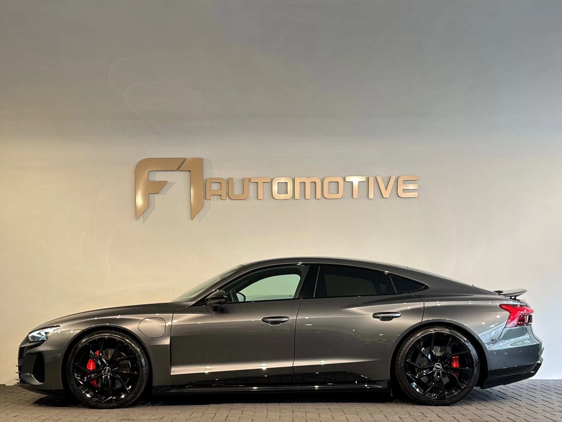 Hoofdafbeelding Audi e-tron GT