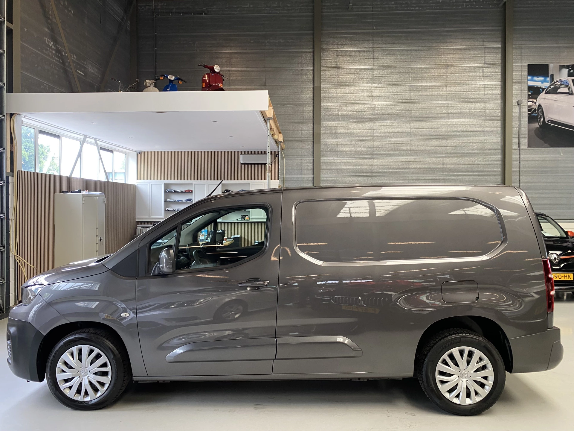 Hoofdafbeelding Peugeot Partner