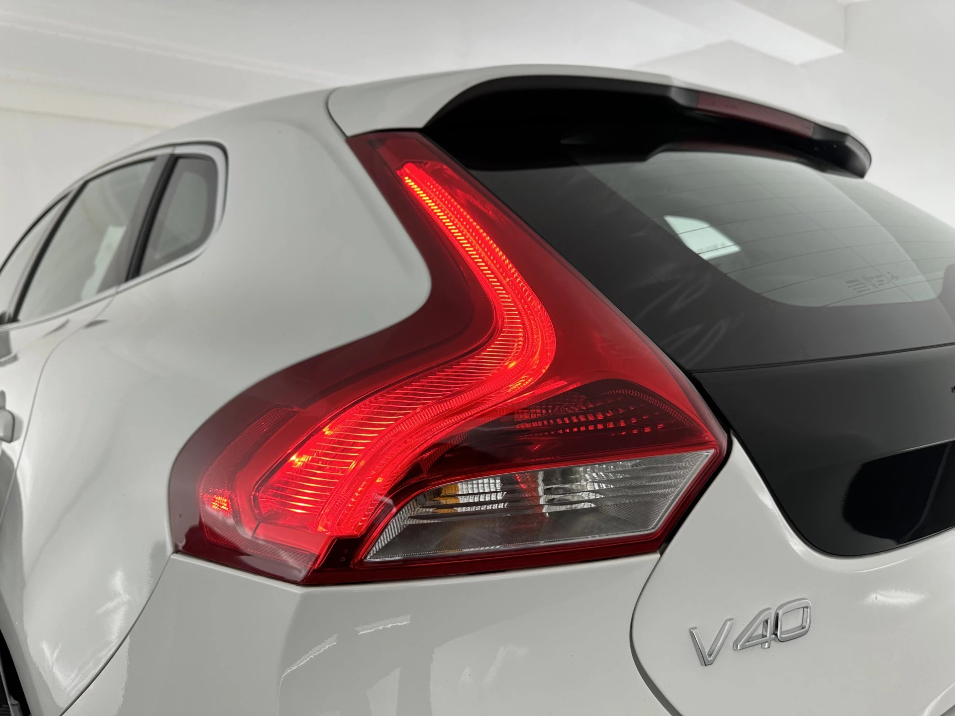 Hoofdafbeelding Volvo V40