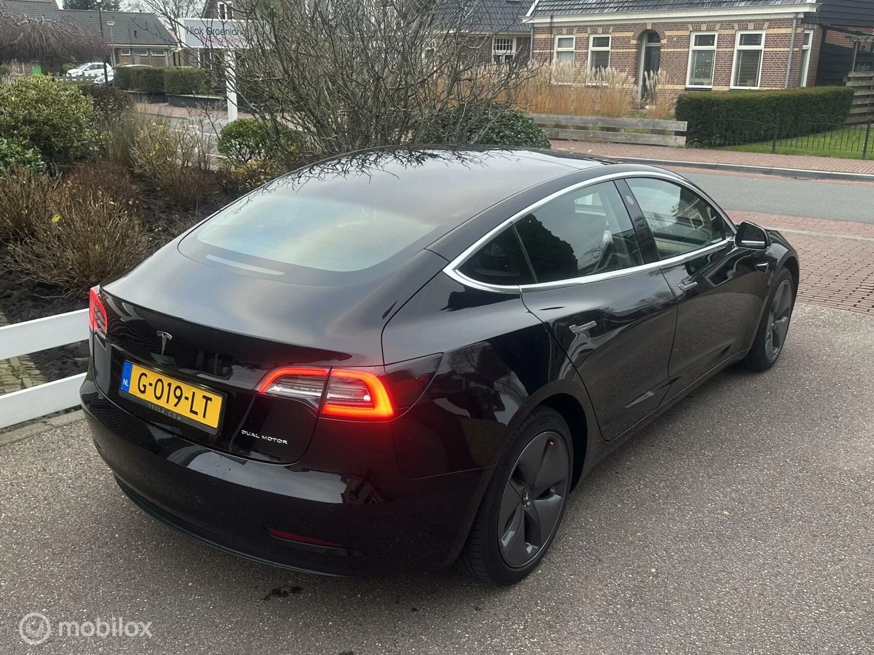 Hoofdafbeelding Tesla Model 3