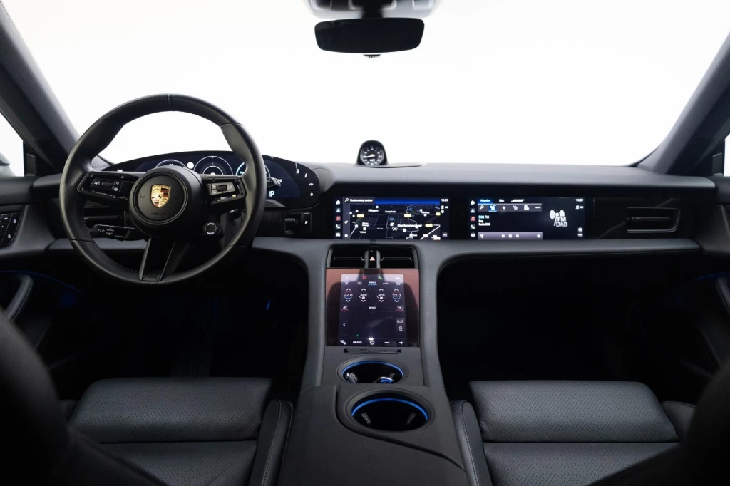 Hoofdafbeelding Porsche Taycan