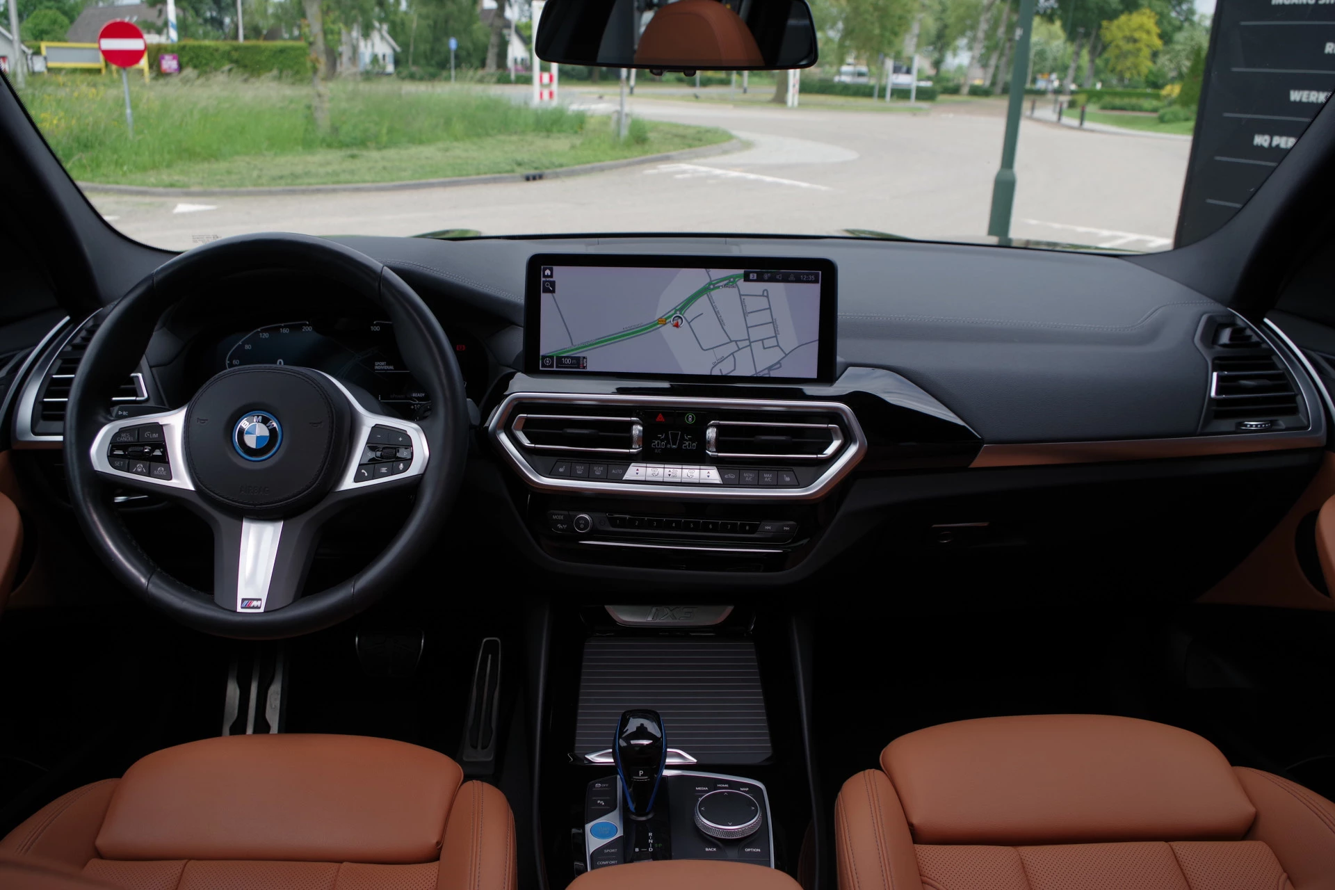 Hoofdafbeelding BMW iX3