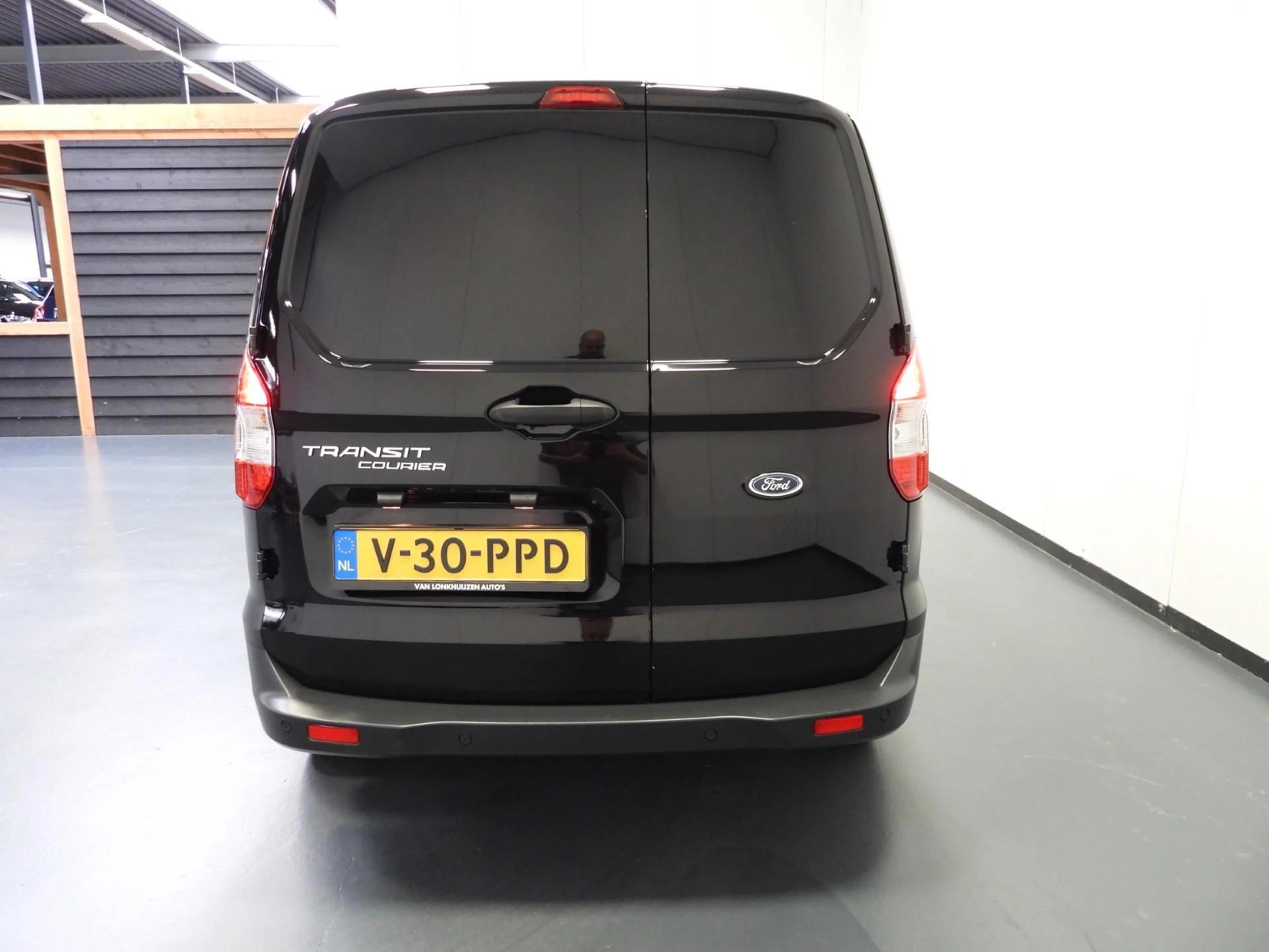 Hoofdafbeelding Ford Transit Courier