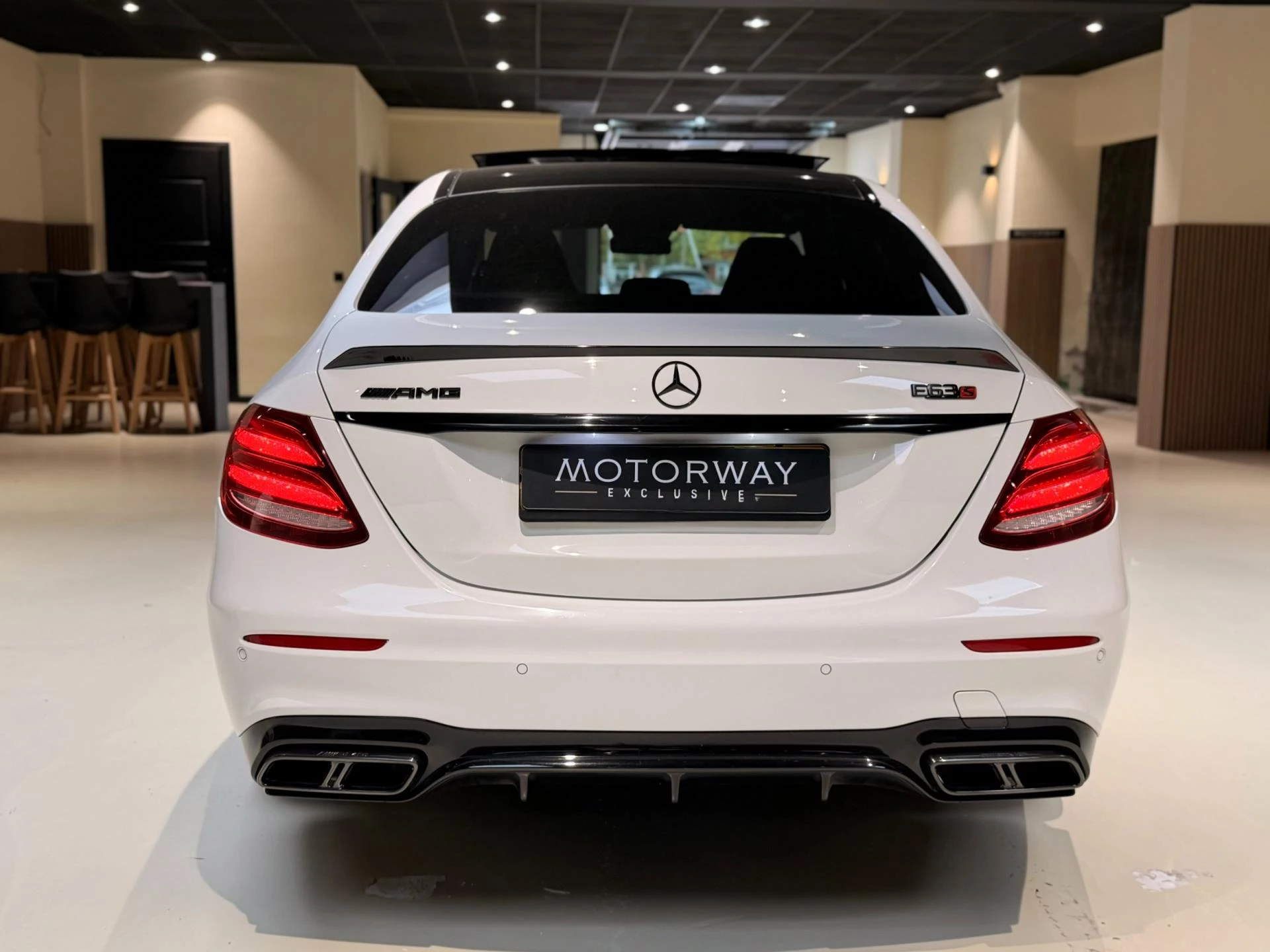 Hoofdafbeelding Mercedes-Benz E-Klasse