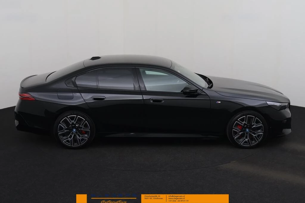 Hoofdafbeelding BMW i5