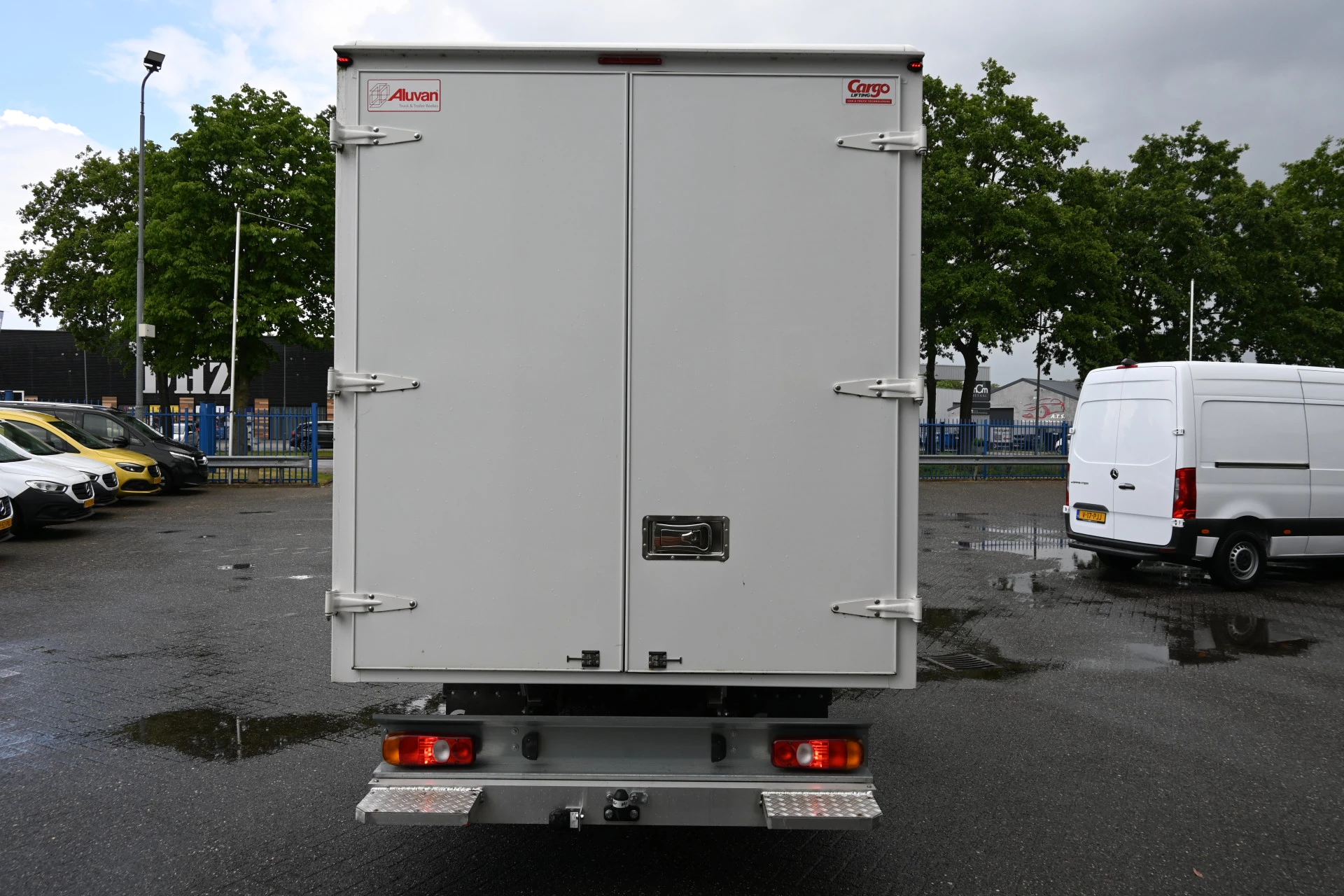 Hoofdafbeelding FUSO Canter