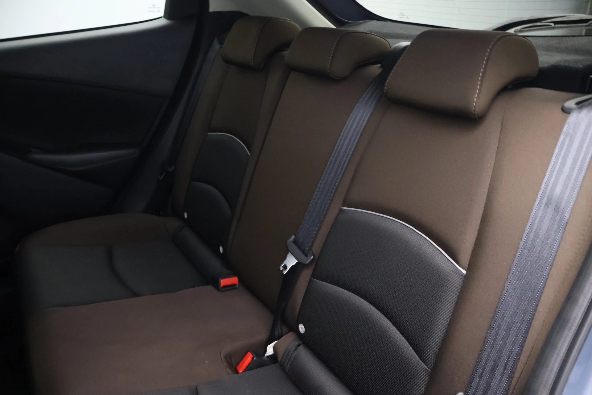 Hoofdafbeelding Mazda 2